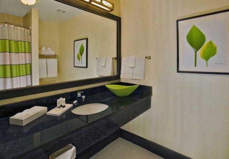 Fairfield Inn And Suites Flint Fenton Ngoại thất bức ảnh