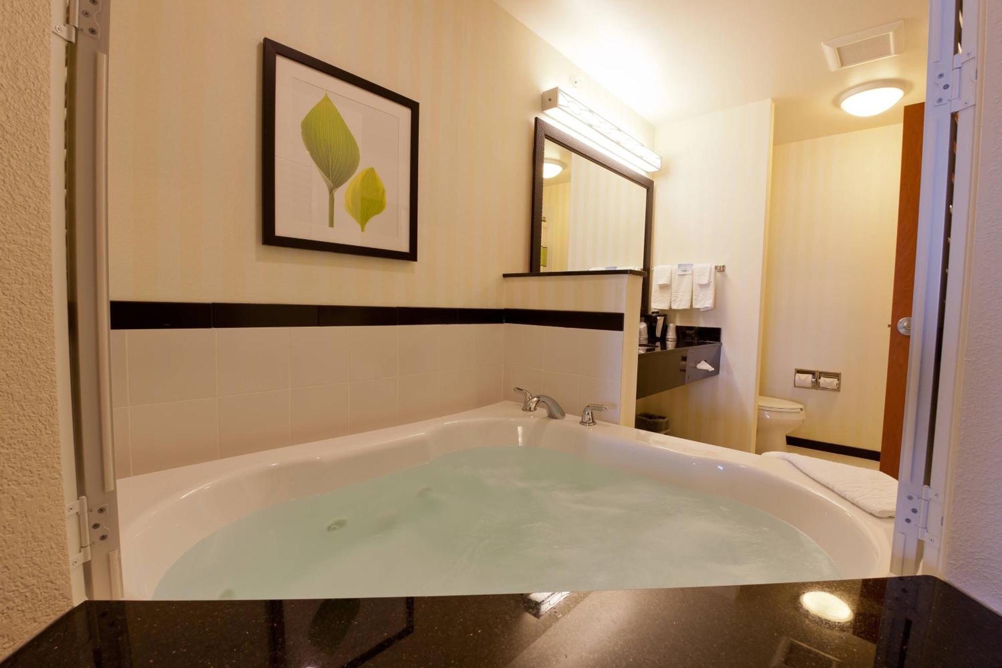 Fairfield Inn And Suites Flint Fenton Ngoại thất bức ảnh