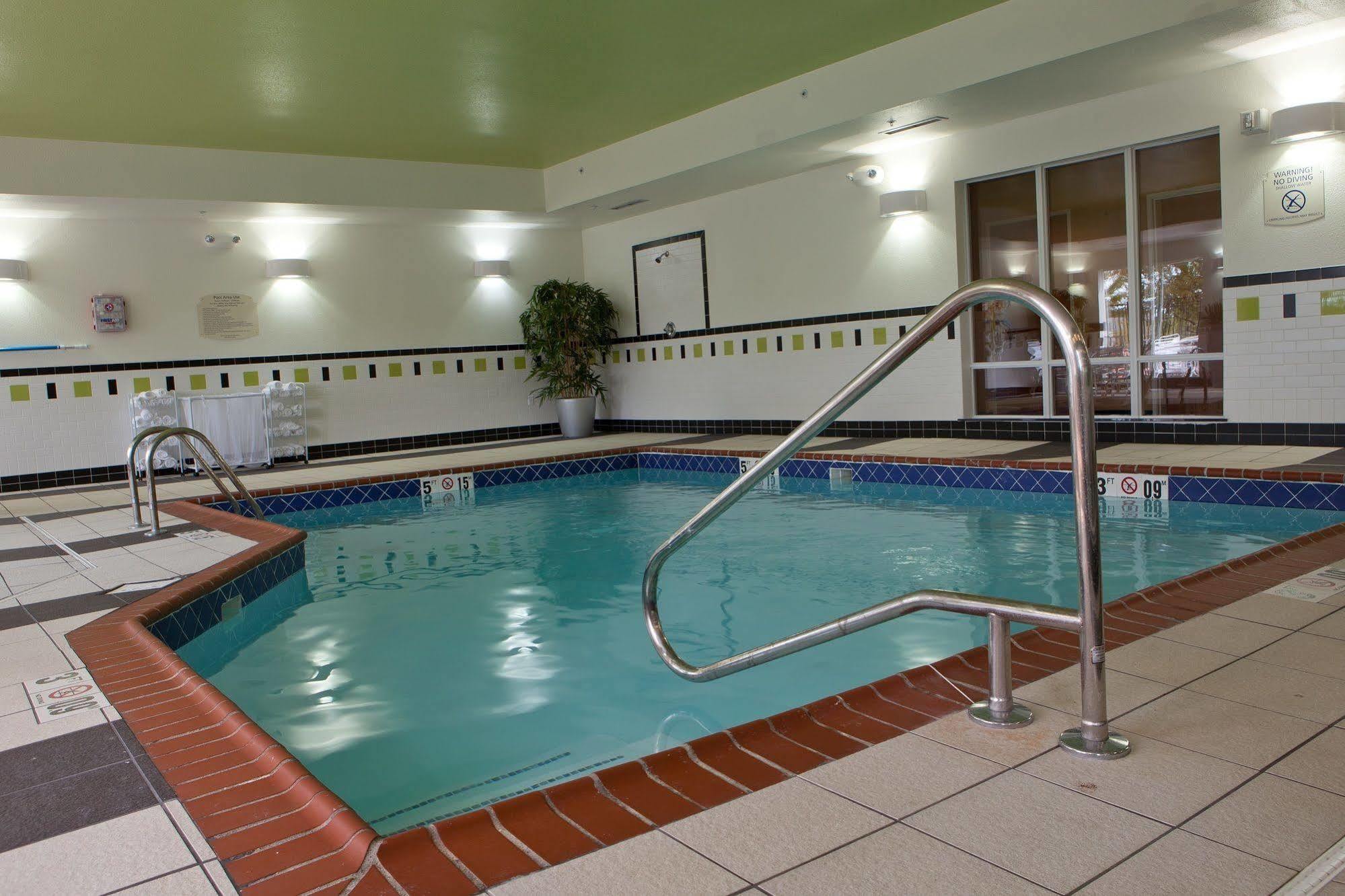 Fairfield Inn And Suites Flint Fenton Ngoại thất bức ảnh